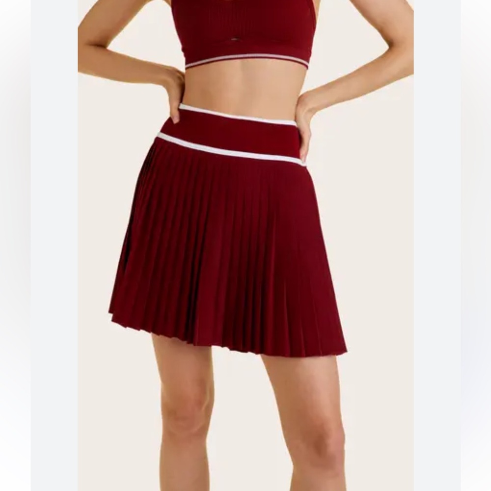 ALALA Tennis Skort in Marron Size XS NEVER WORN FREE SHIPPING